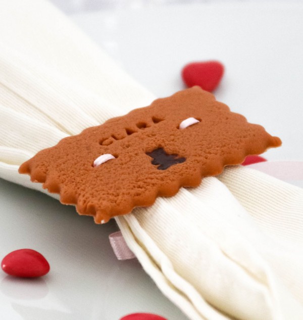 marque-place biscuit personnalisé rond de serviette