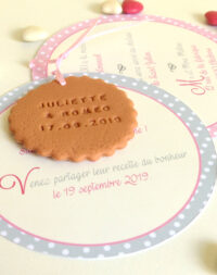 Faire-part mariage biscuit rond, thème pois