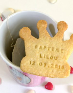 Biscuit couronne de princesse, à personnaliser et déguster !