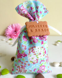 Ballotin de dragées, thème mariage liberty bleu/rose