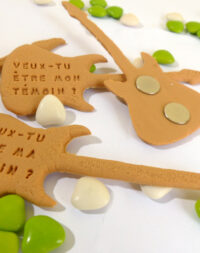 Biscuit : guitare « rock and roll »