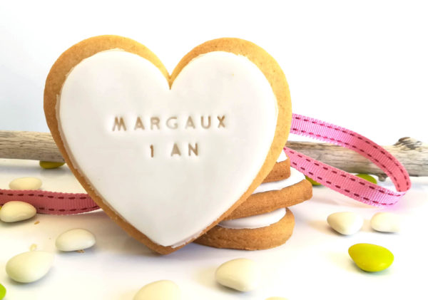 biscuit-personnalisé-coeur-pate-a-sucre