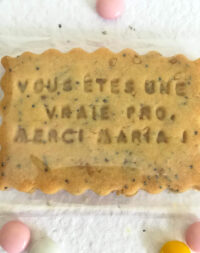 Biscuits personnalisés, aux graines de sésame, tournesol, et pavot