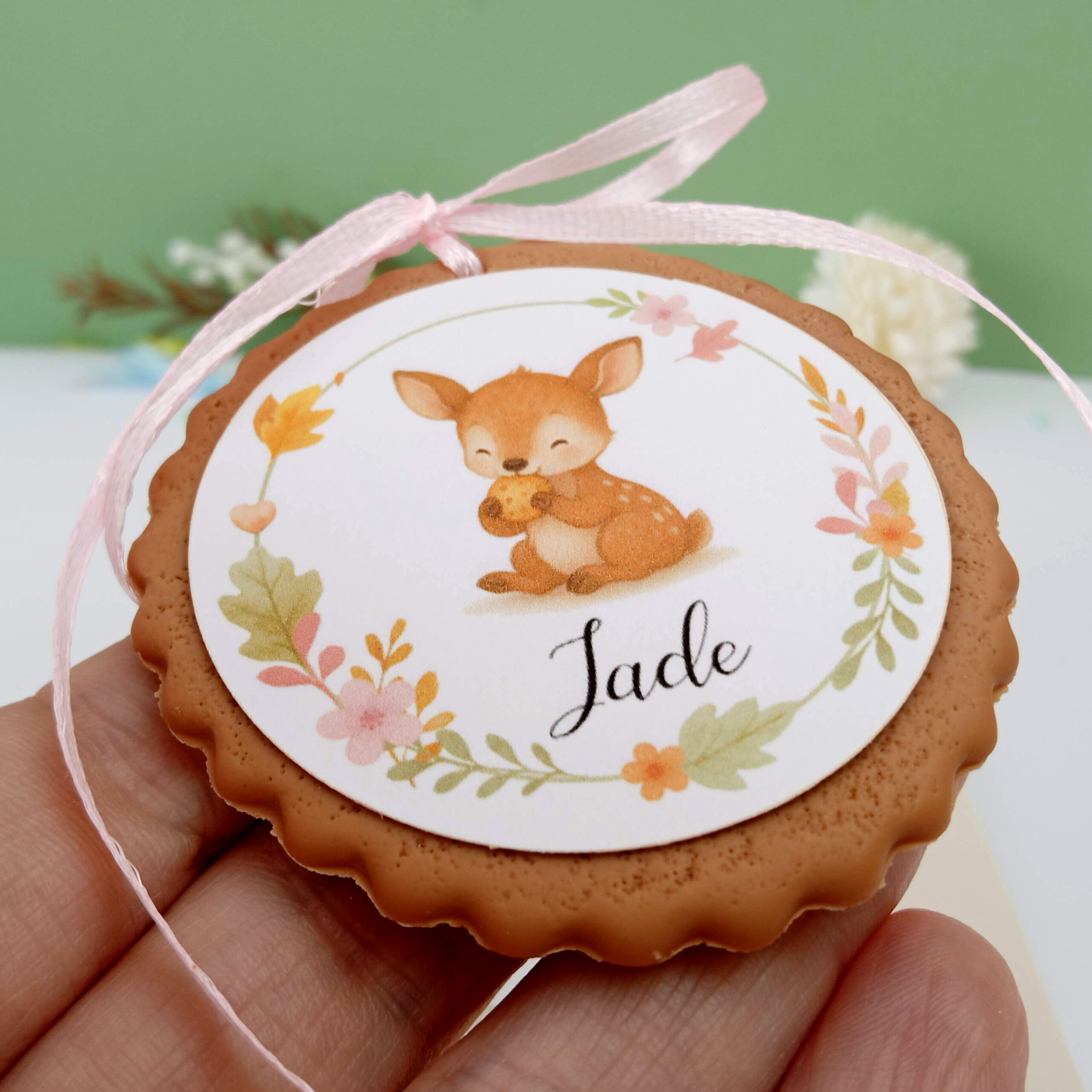biscuit-naissance-fille-illustration-ecureuil-rose-douceur