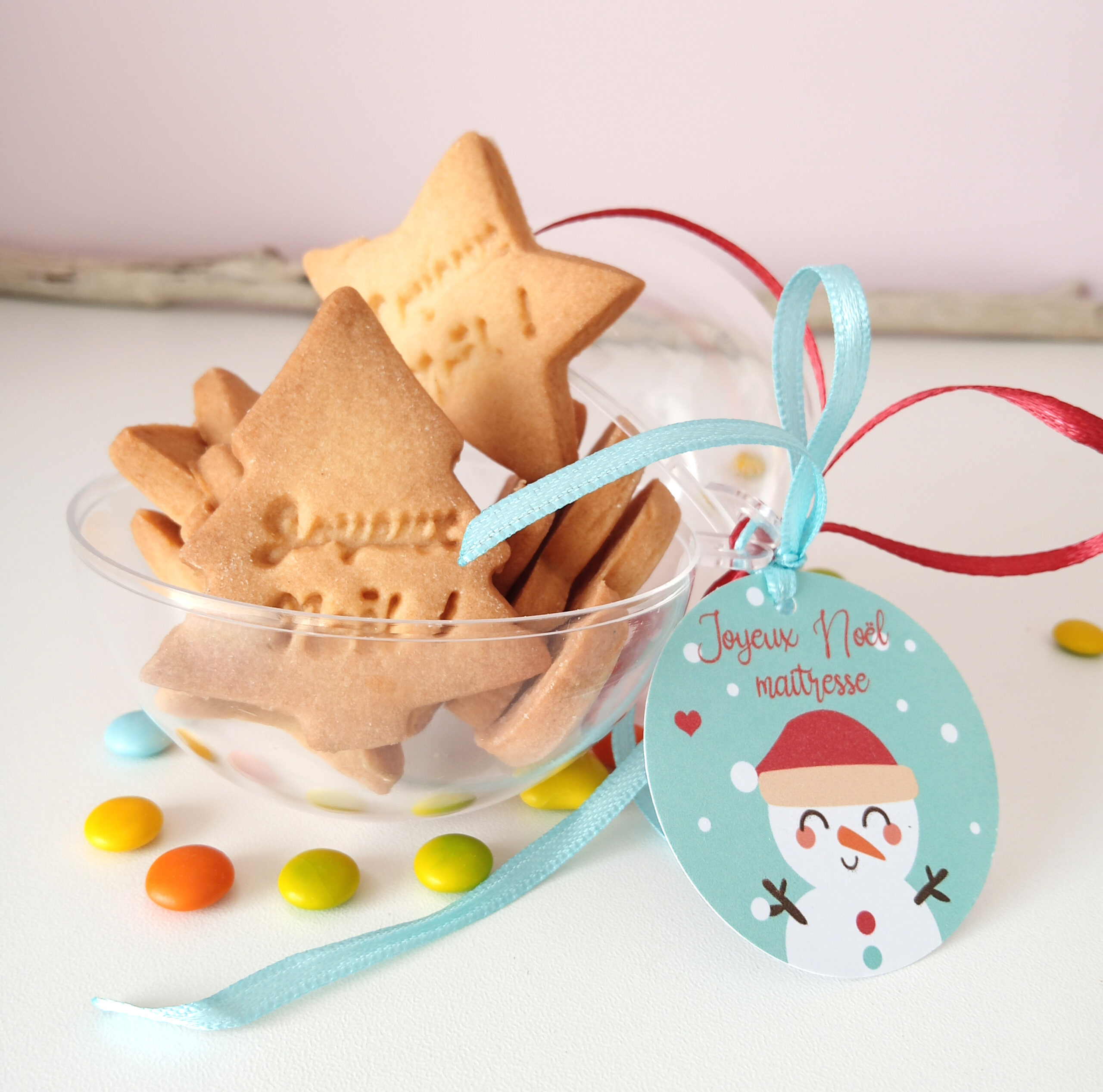 Boule de Noël : 9 minis biscuits « Joyeux Noël »