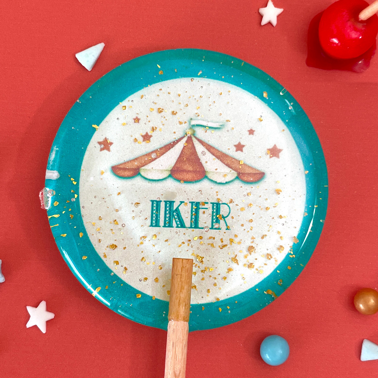 sucette-personnalise-theme-cirque-bapteme