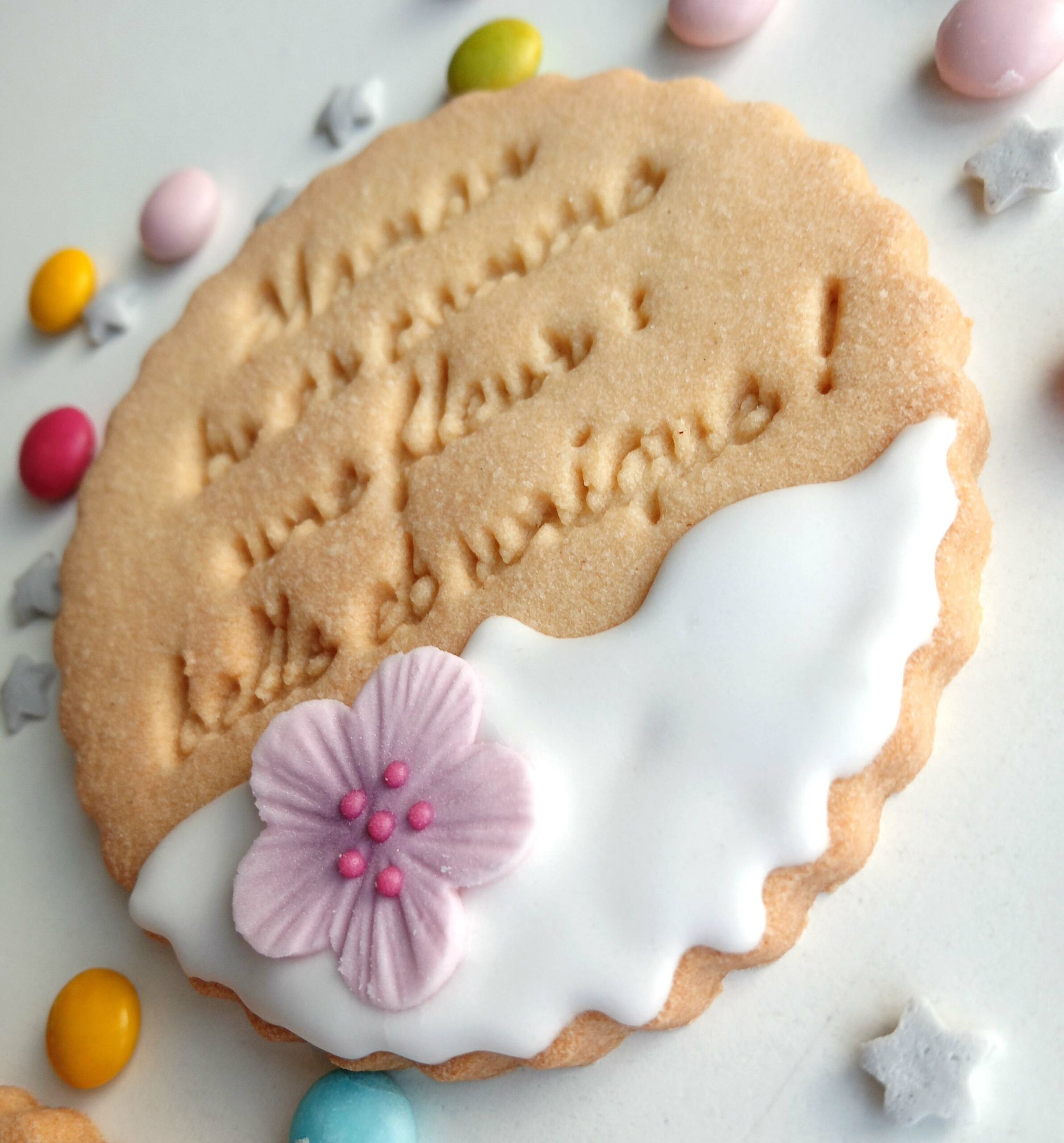 X4 Biscuits fête des mères : « Belle et unique comme une fleur ! »